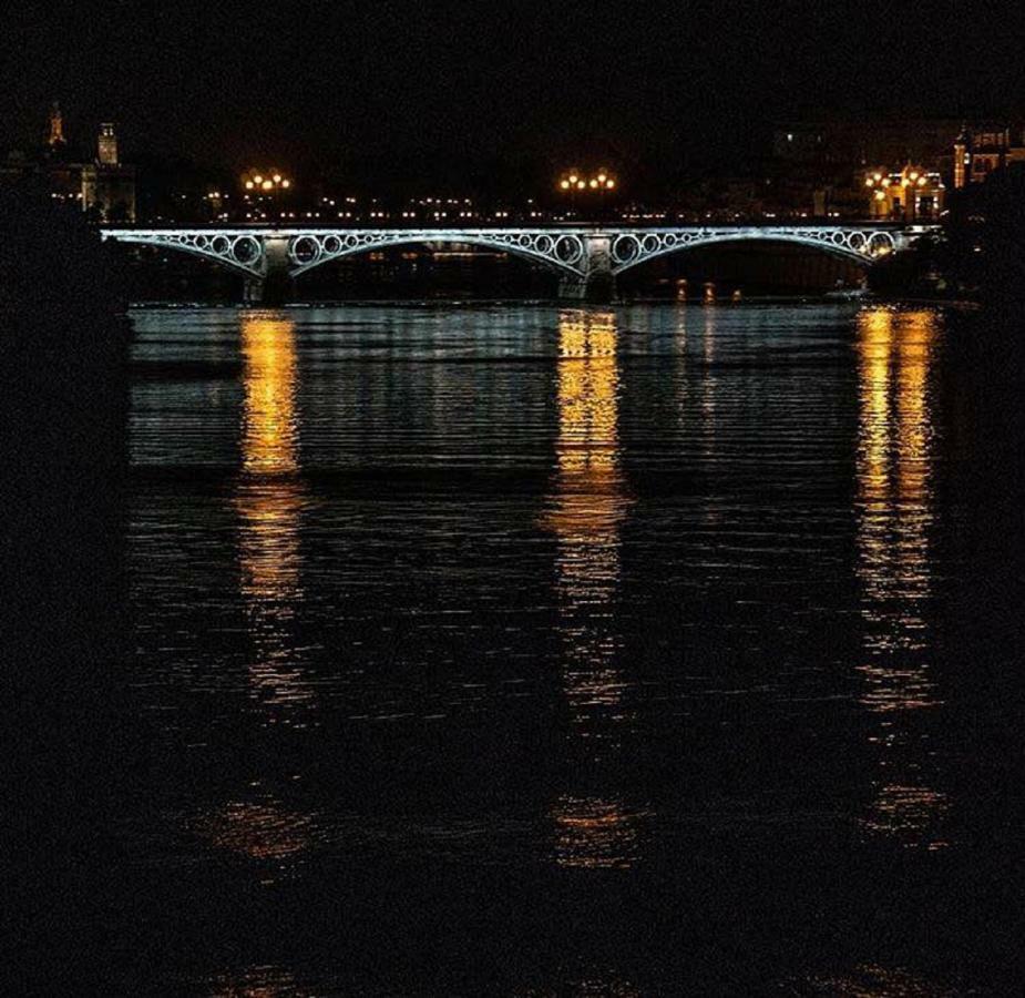 Triana Leon Sanz Lejlighed Sevilla Eksteriør billede
